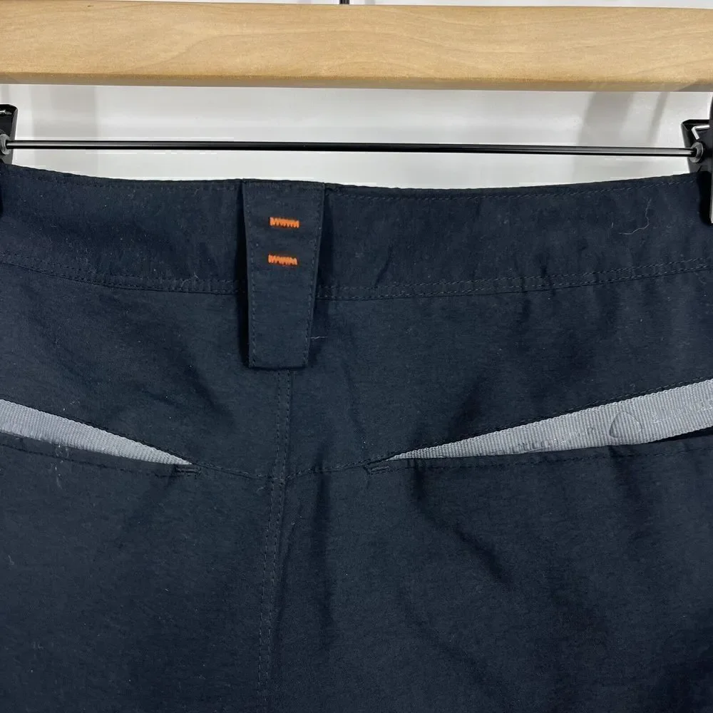 Nike Pants Size Medium 8 Womens Black ACG Trail All Conditions Hiking Outdoor